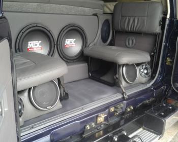 Montaje sonido profesional en Toyota Care Sapo